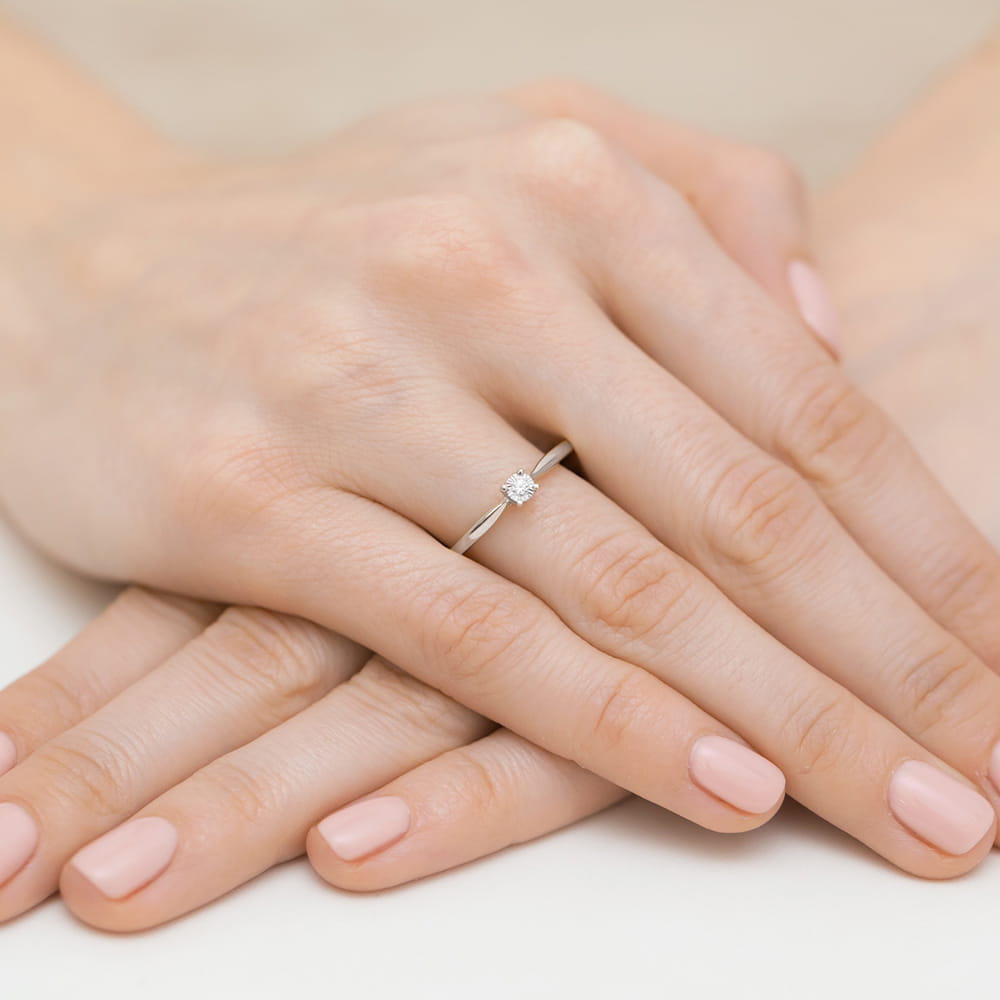 Gold Ring With Diamond