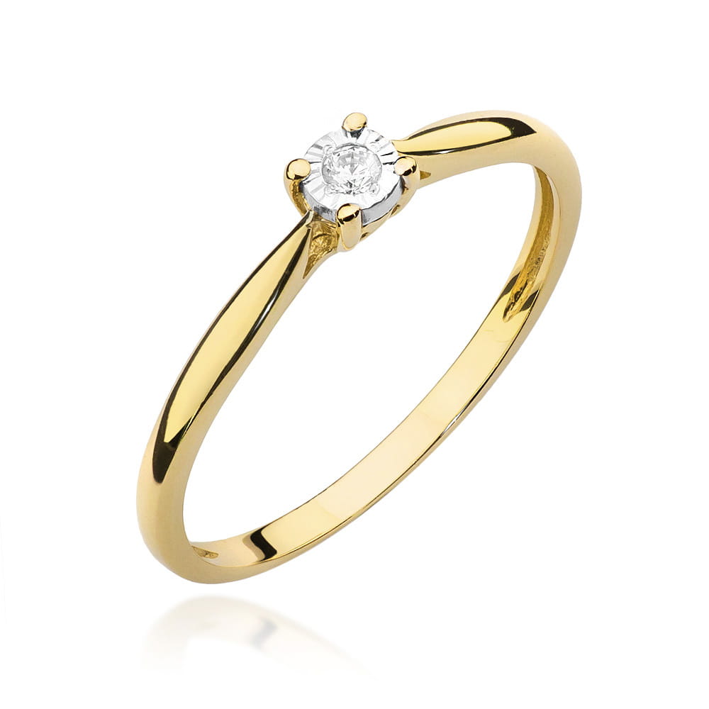 Gold Ring With Diamond