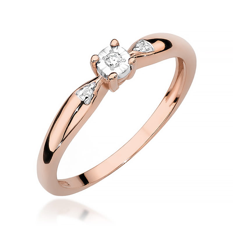 Gold Ring With Diamonds