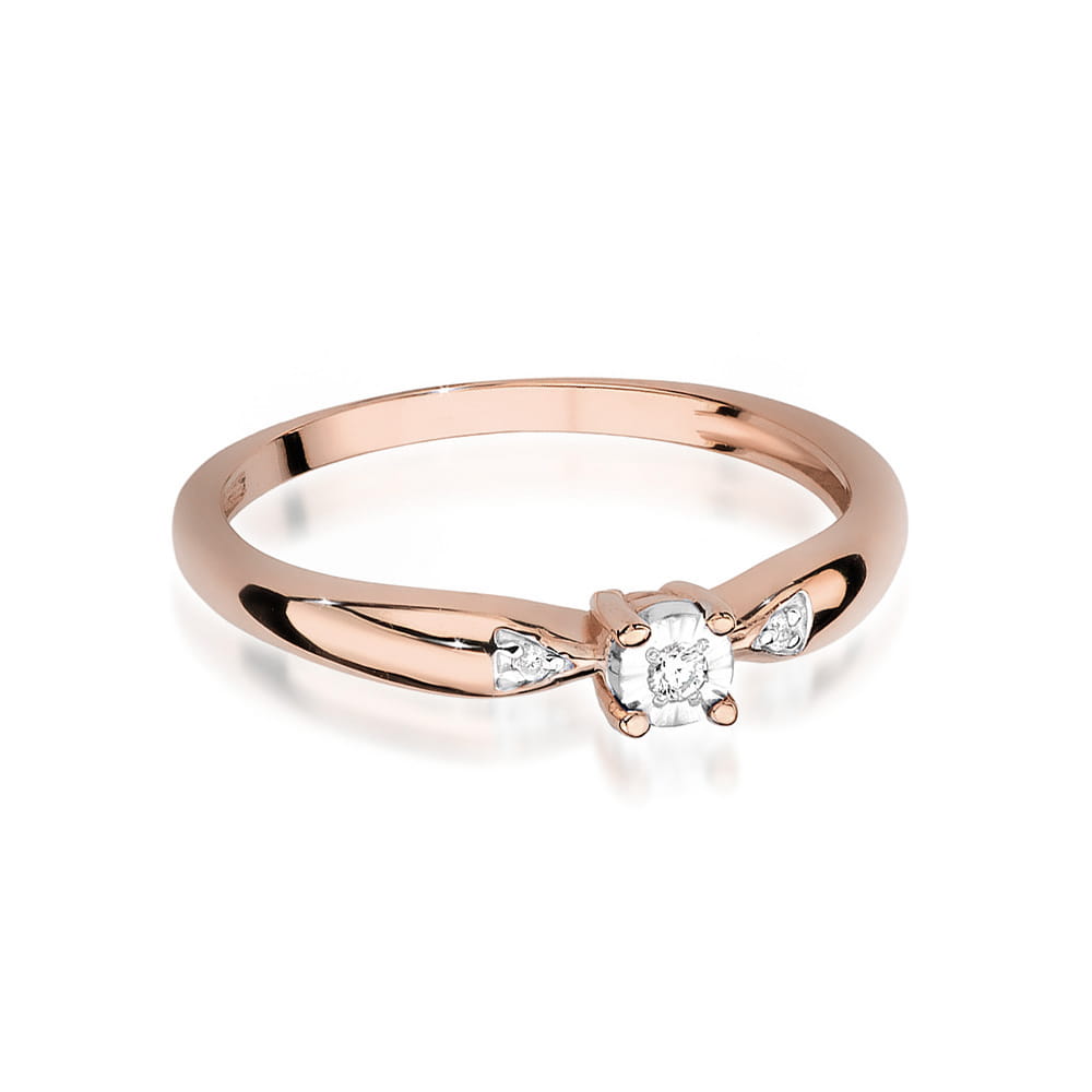 Gold Ring With Diamonds