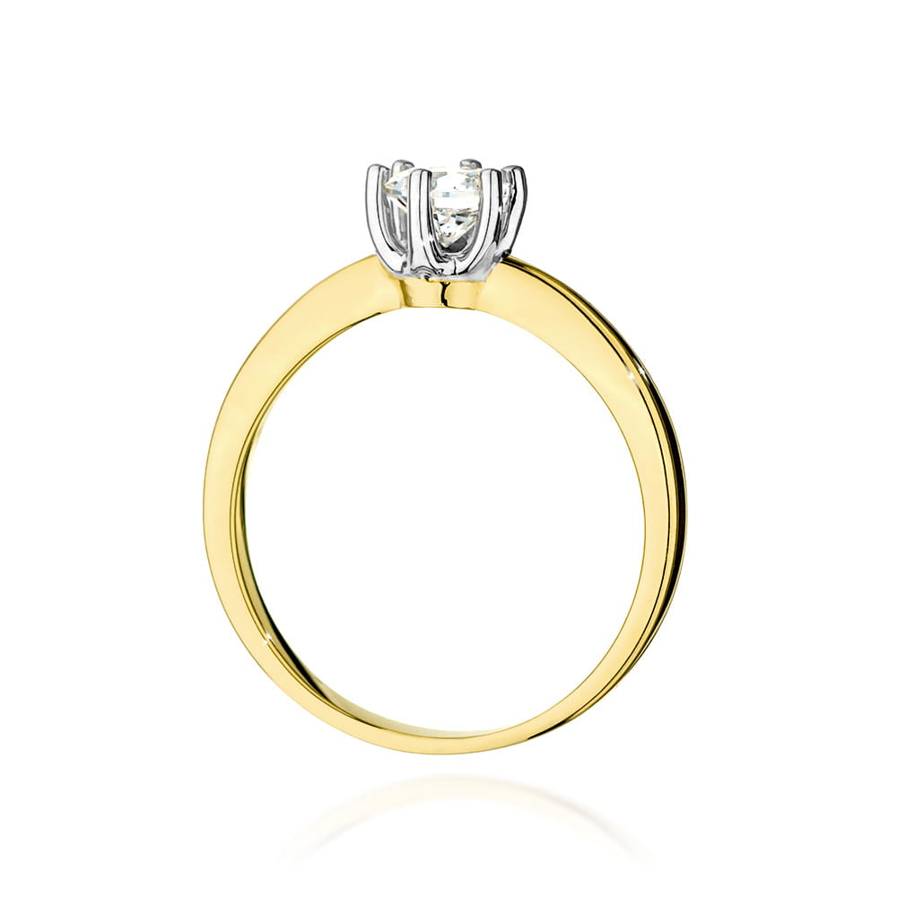 Gold Ring With Diamond