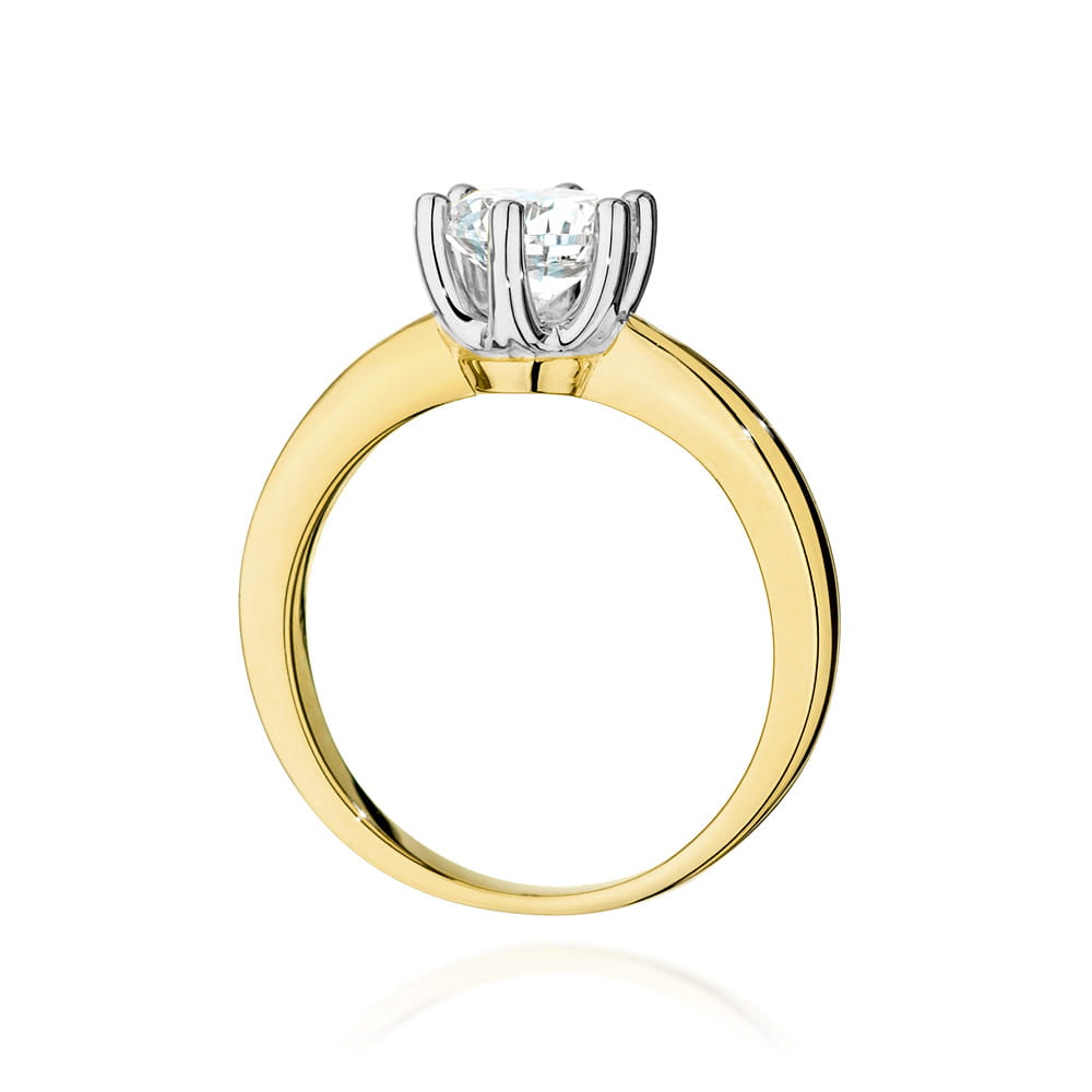 Gold Ring With Diamond