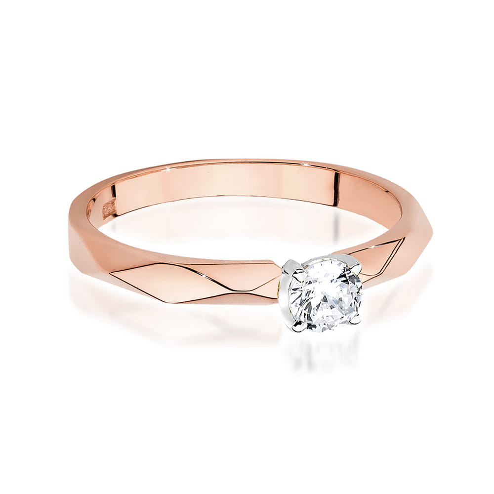 Gold Ring With Diamond