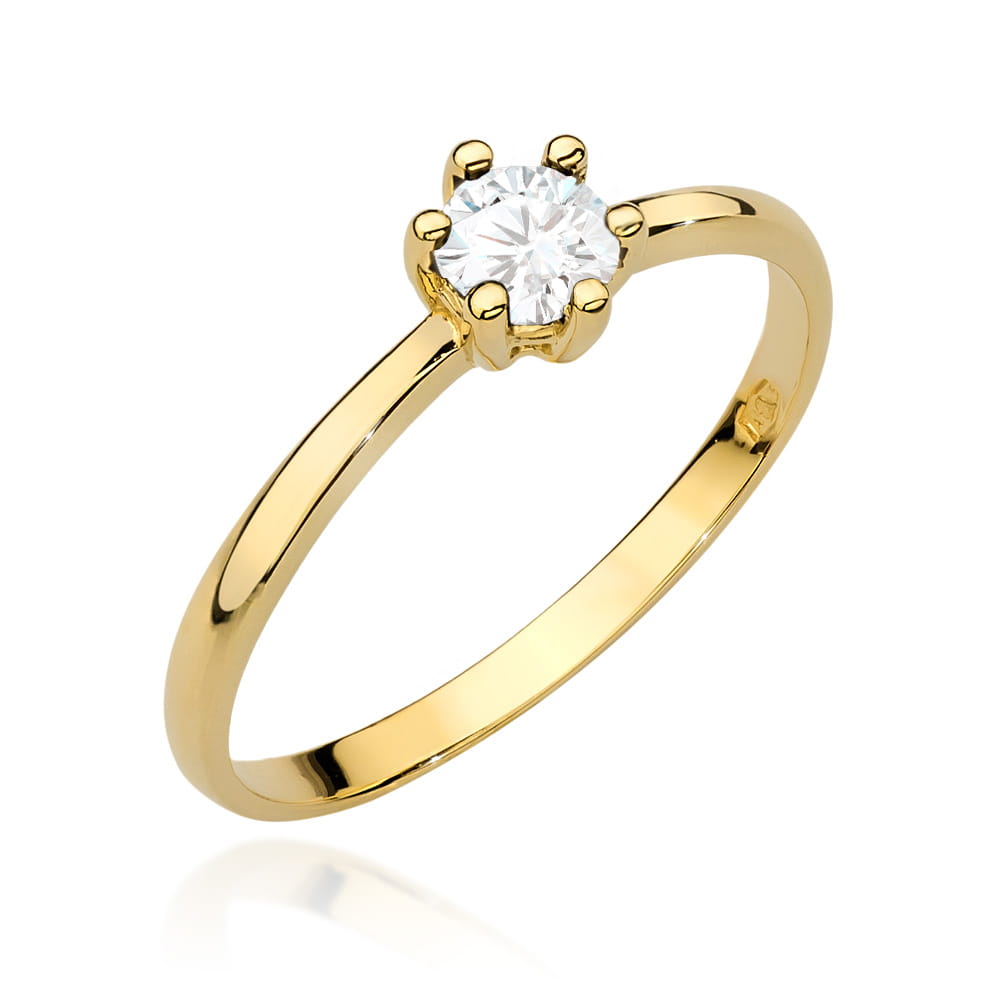 Gold Ring With Diamond