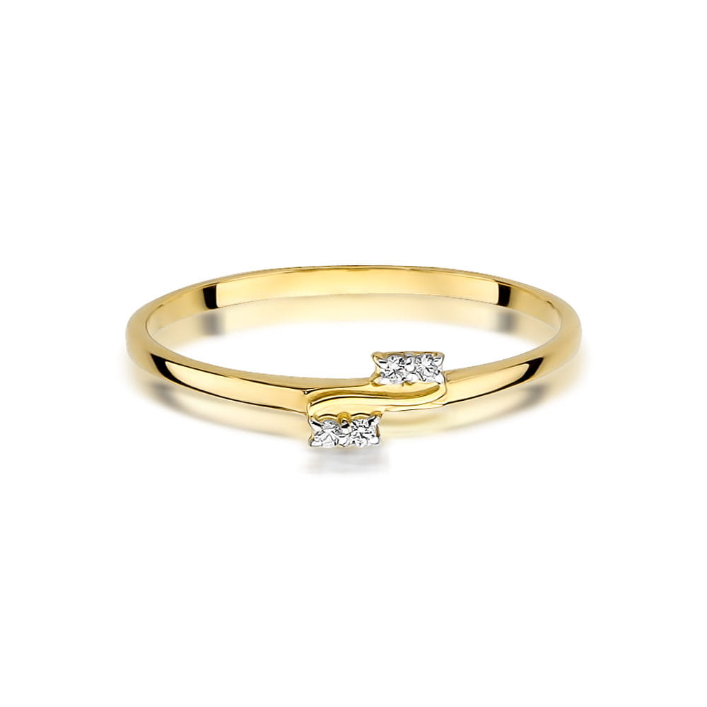 Gold Ring With Diamonds