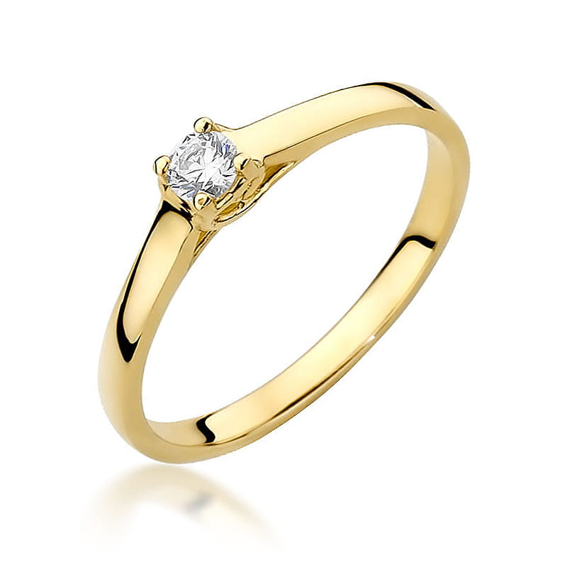 Gold Ring With Diamonds