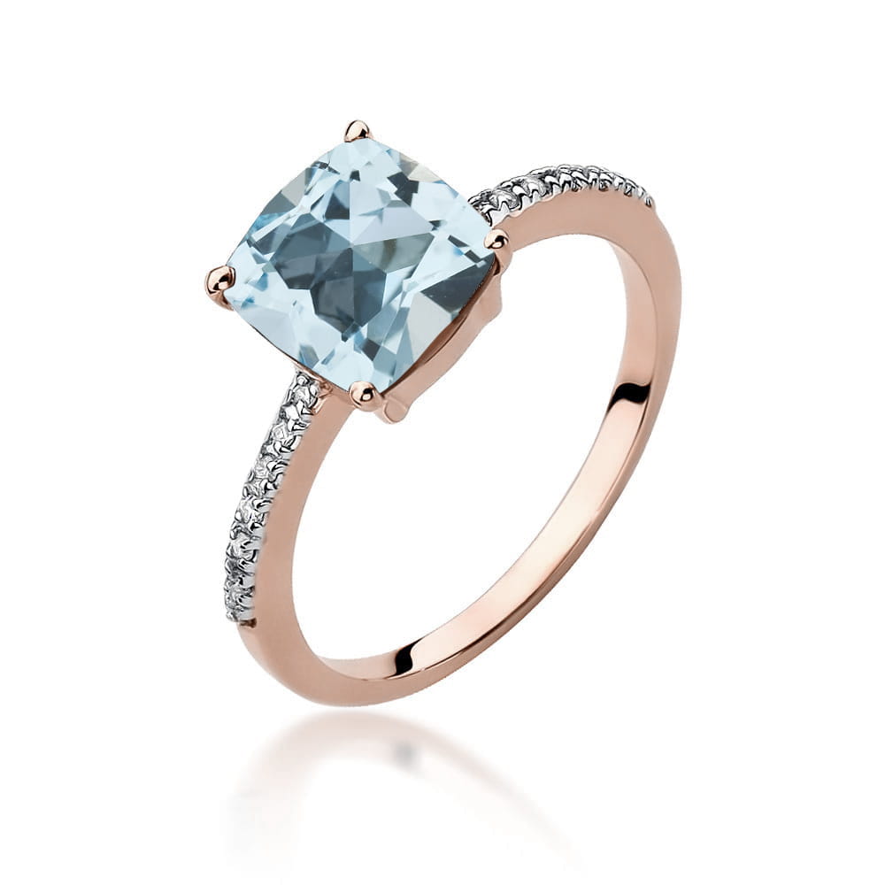 Gold Ring With Topaz And Diamonds