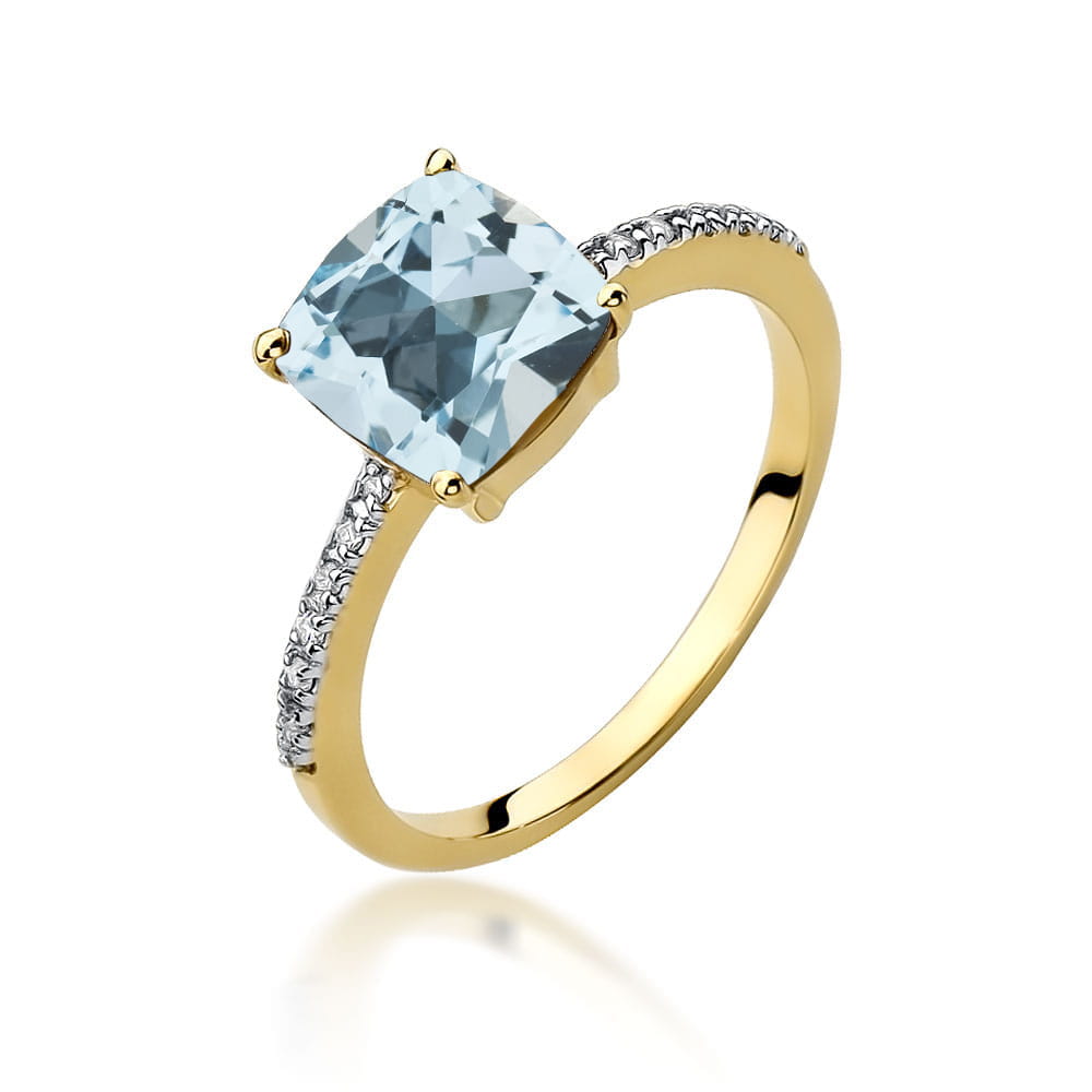 Auksinis Žiedas Su Topazu Ir Deimantais