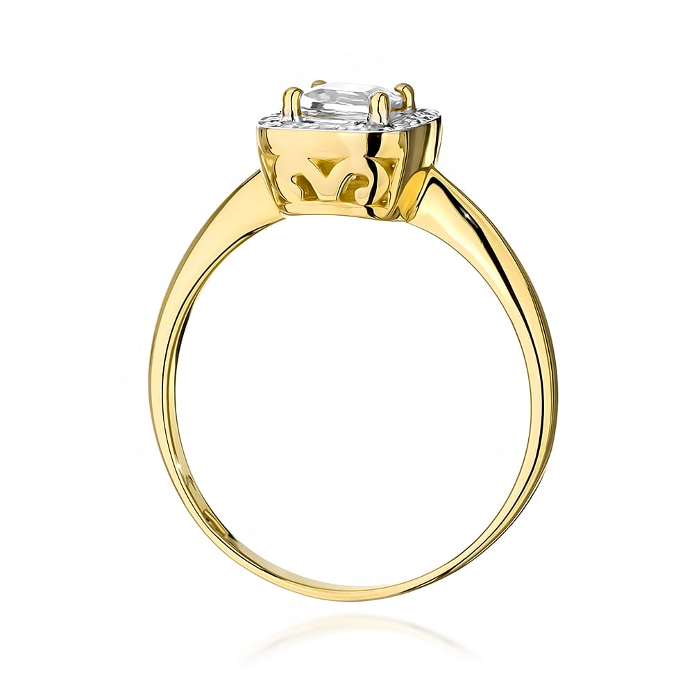 Gold Ring With White Sapphire And Diamonds