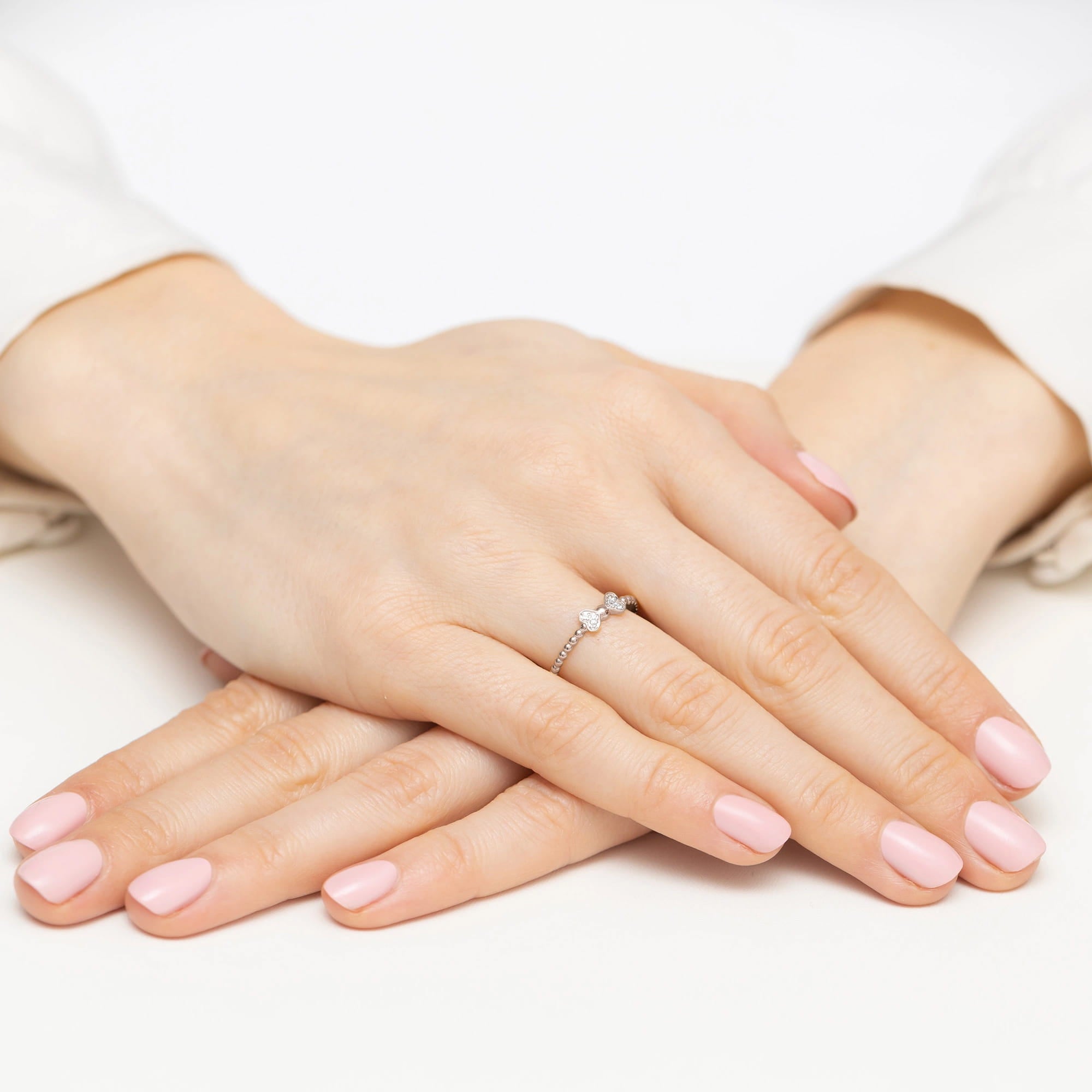 Auksinis Žiedas Su Deimantais