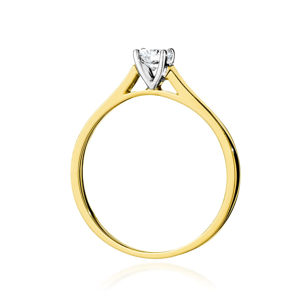 Gold Ring With Diamond