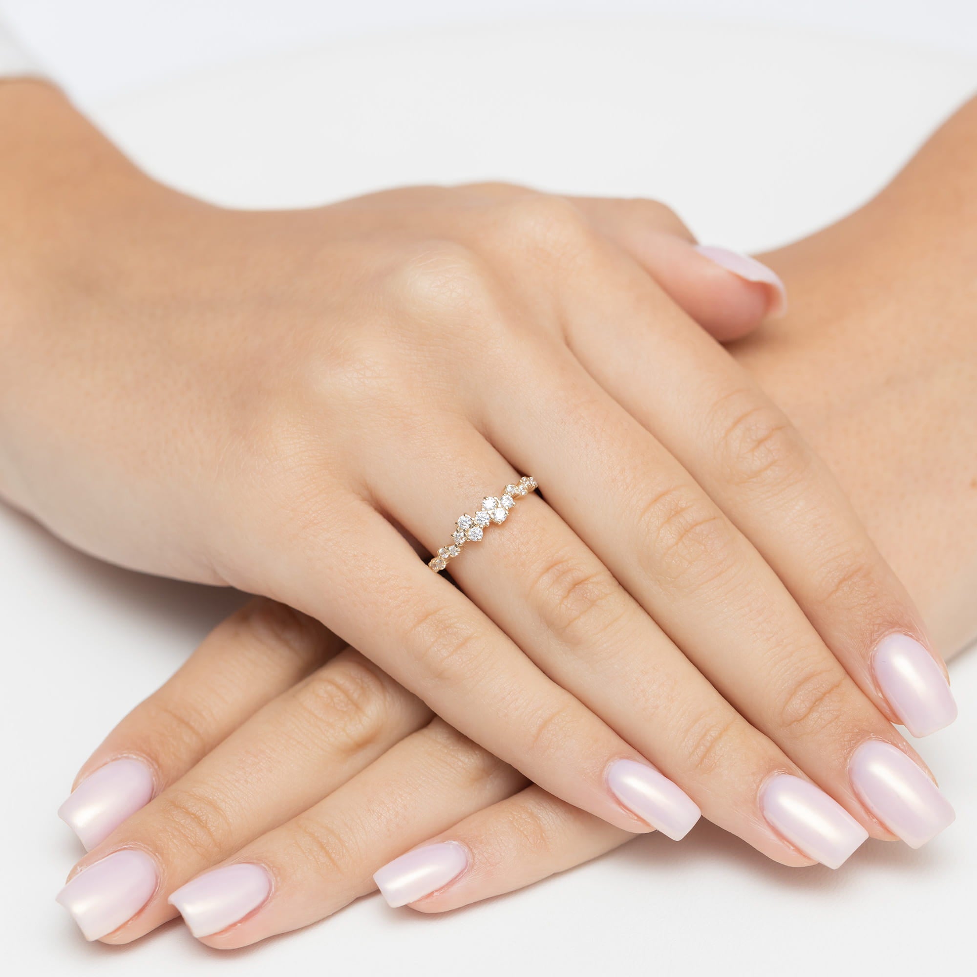 Auksinis Žiedas Su Deimantais