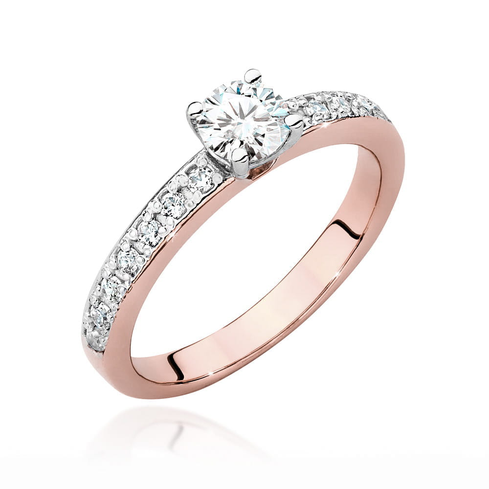 Gold Ring With Diamonds