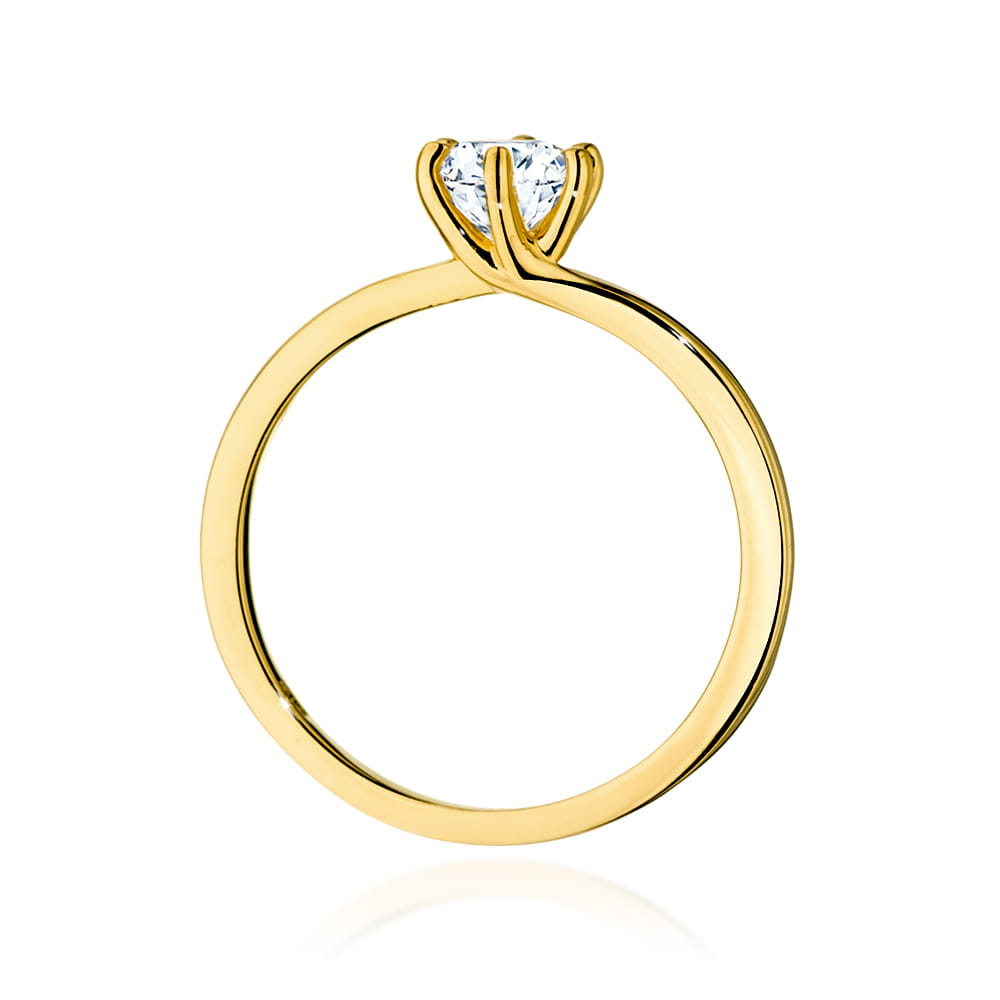 Gold Ring With Diamond
