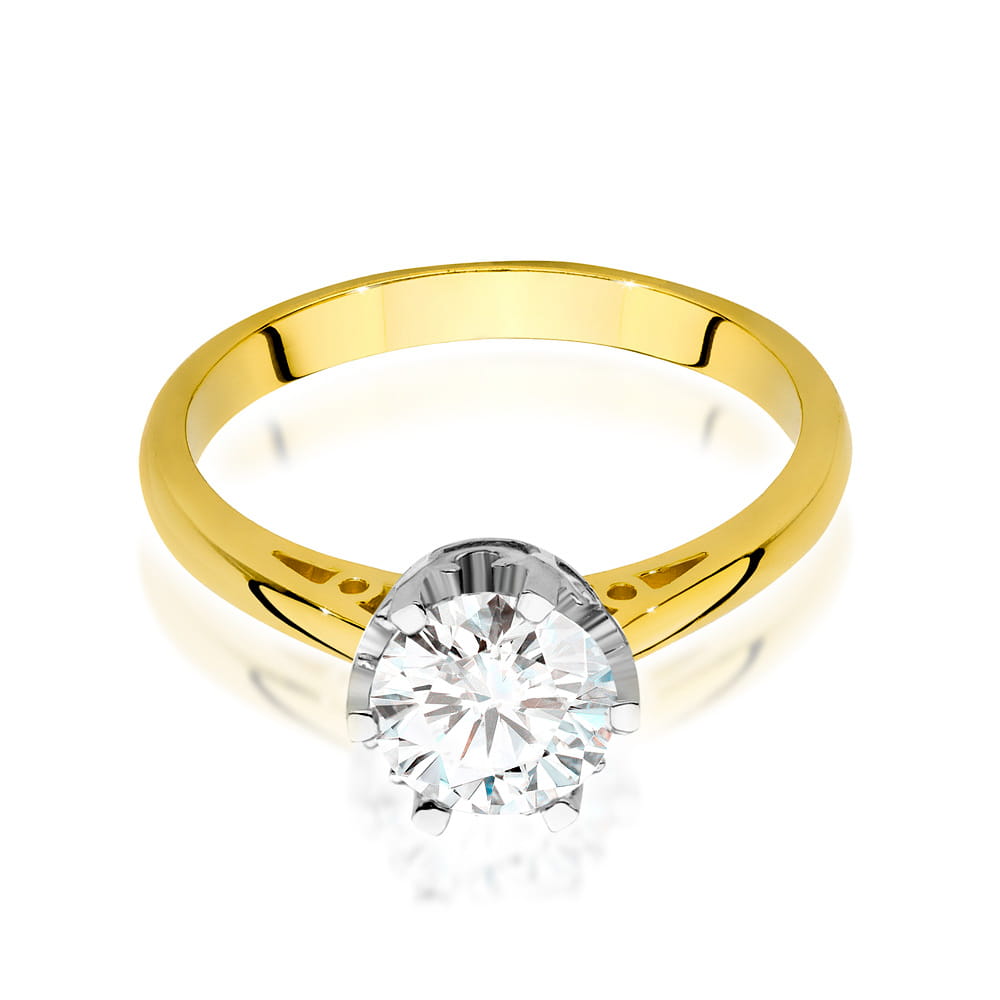 Gold Ring With Diamond