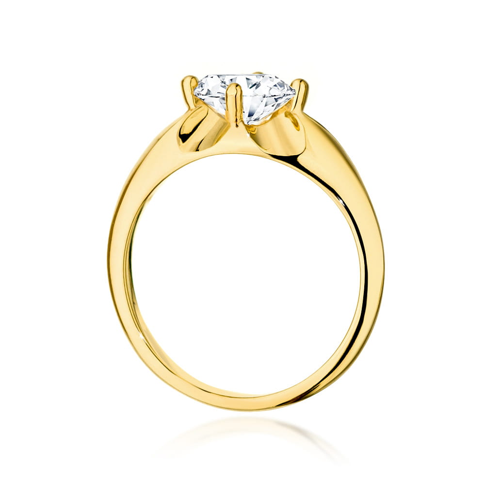 Gold Ring With Diamond