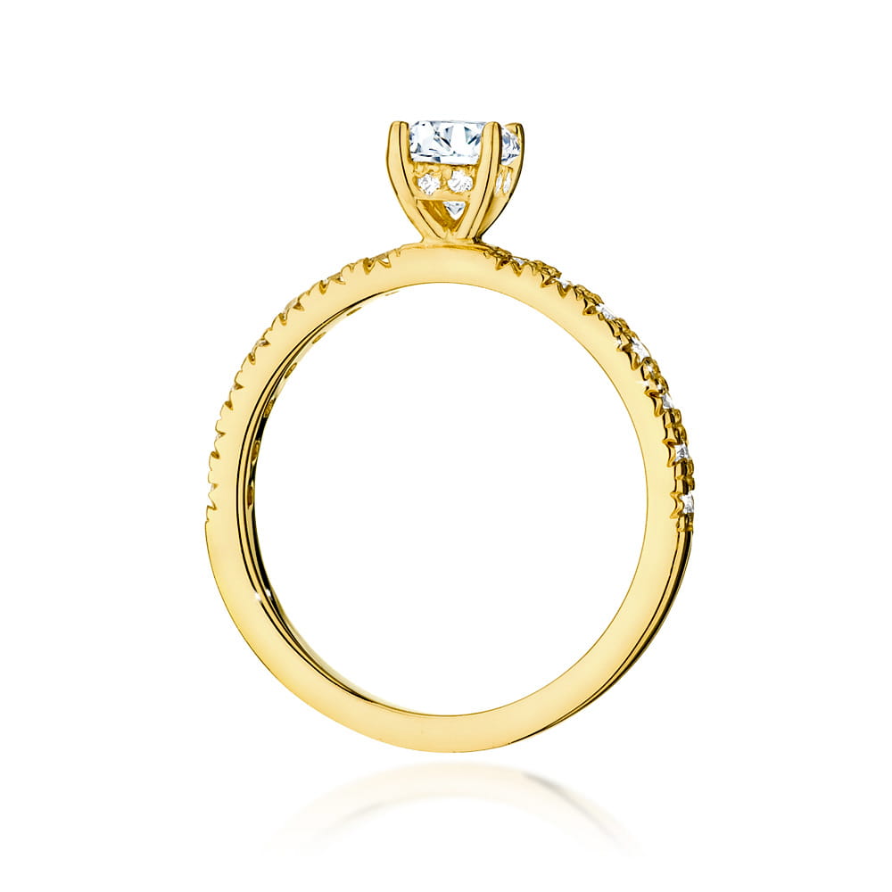 Gold Ring With Diamonds