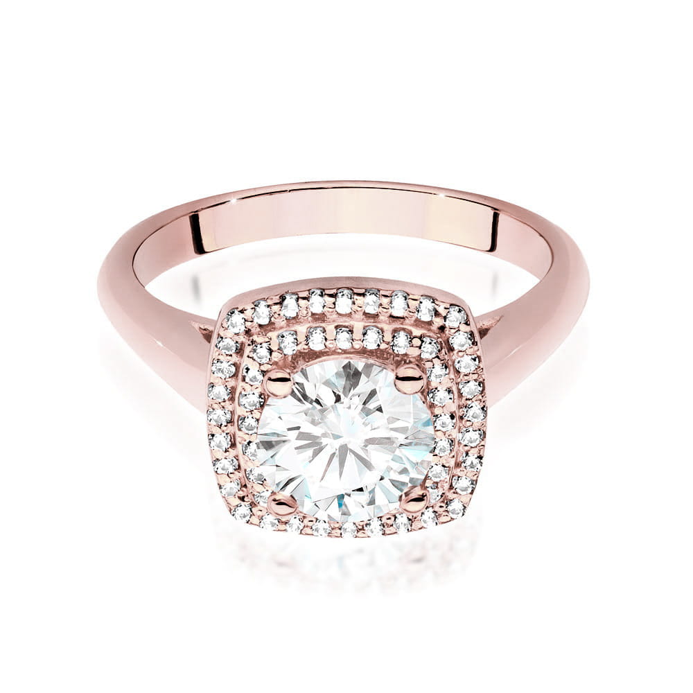 Gold Ring With Diamonds