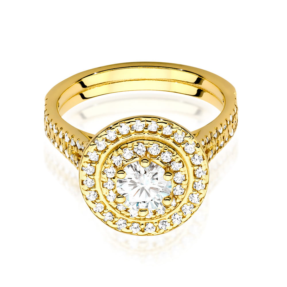 Gold Ring With Diamonds