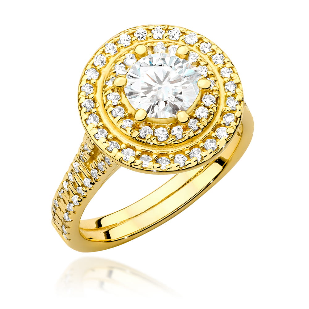 Gold Ring With Diamonds