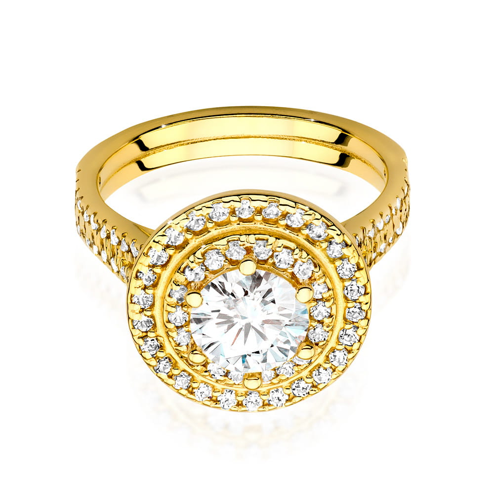 Gold Ring With Diamonds