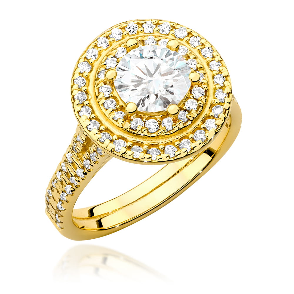 Gold Ring With Diamonds