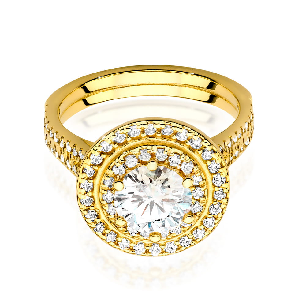 Gold Ring With Diamonds