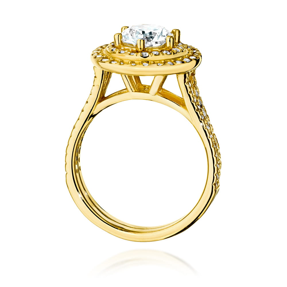 Gold Ring With Diamonds