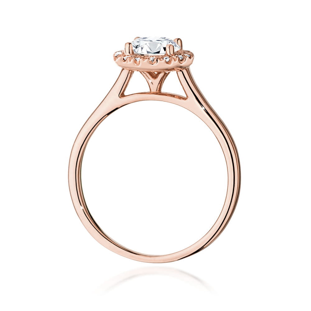 Gold Ring With Diamonds