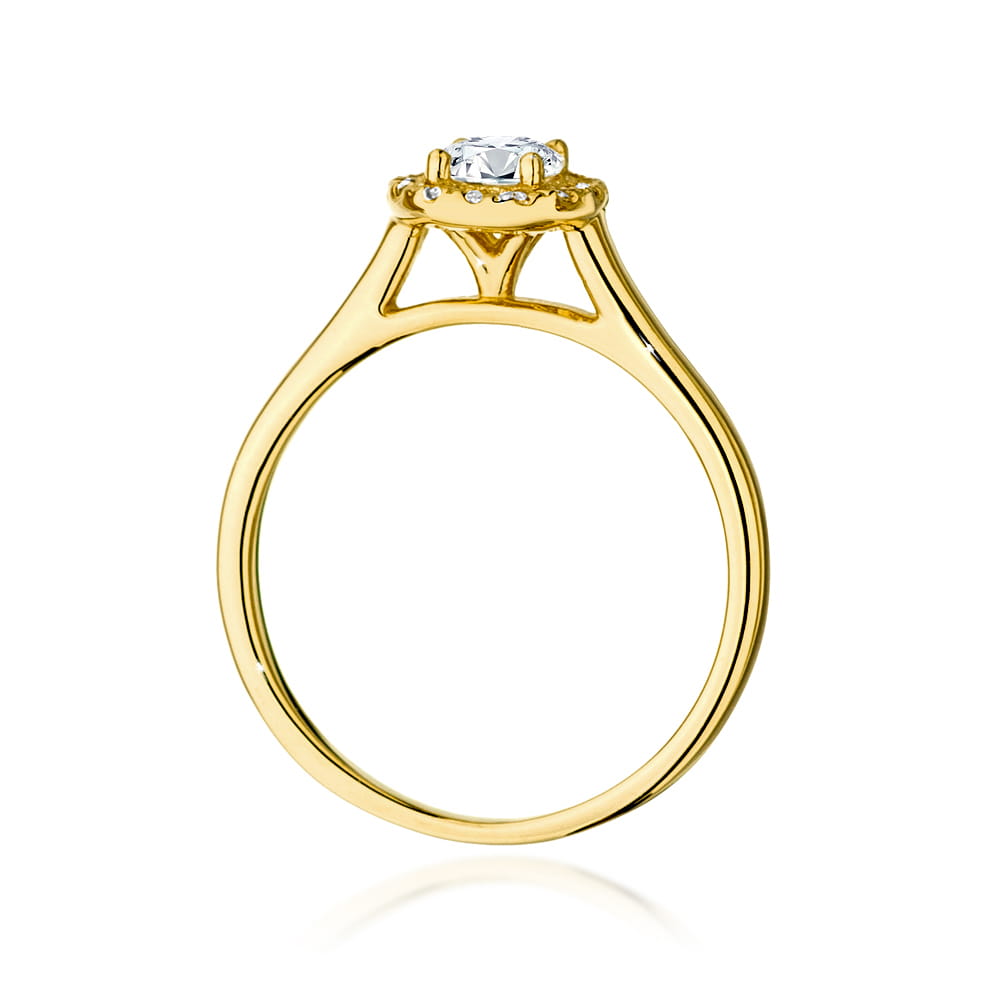 Gold Ring With Diamonds