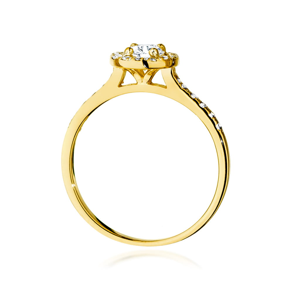 Gold Ring With Diamonds