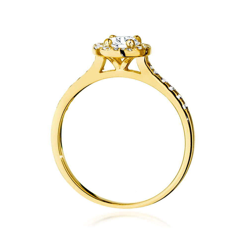 Gold Ring With Diamonds