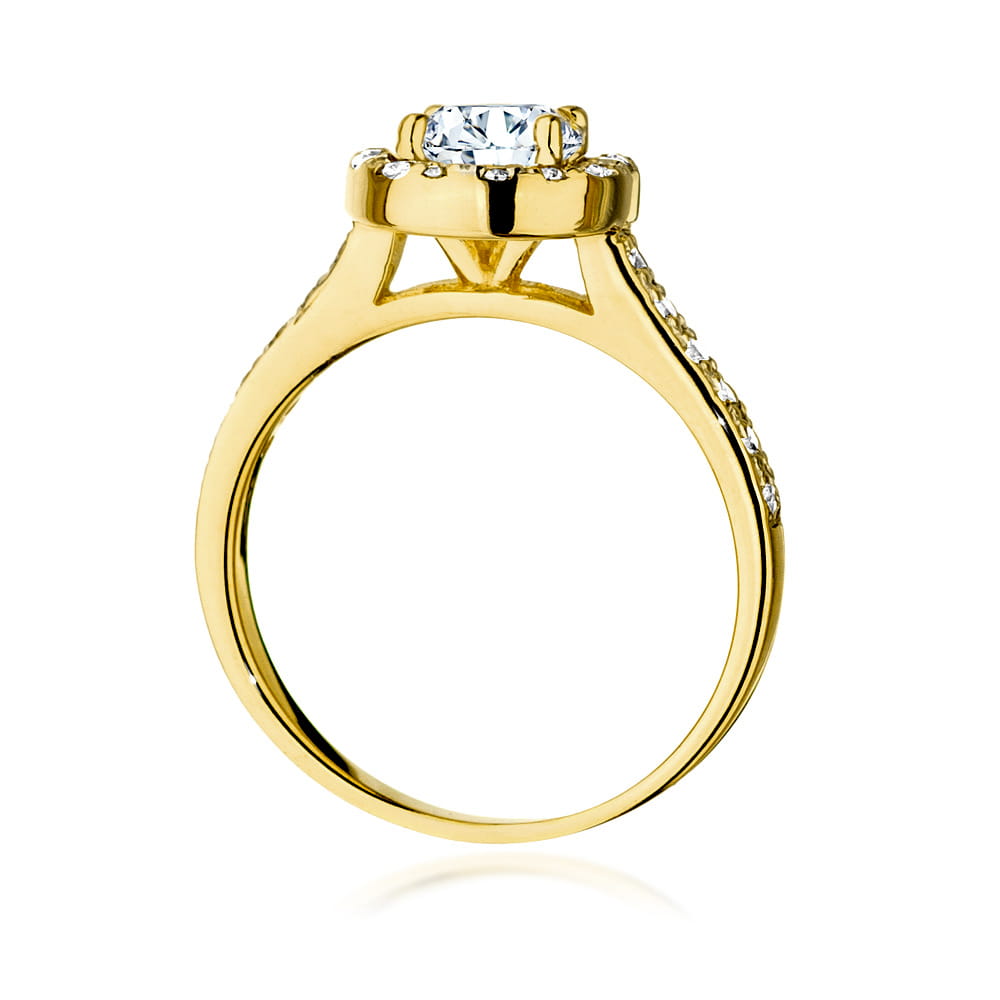Gold Ring With Diamonds