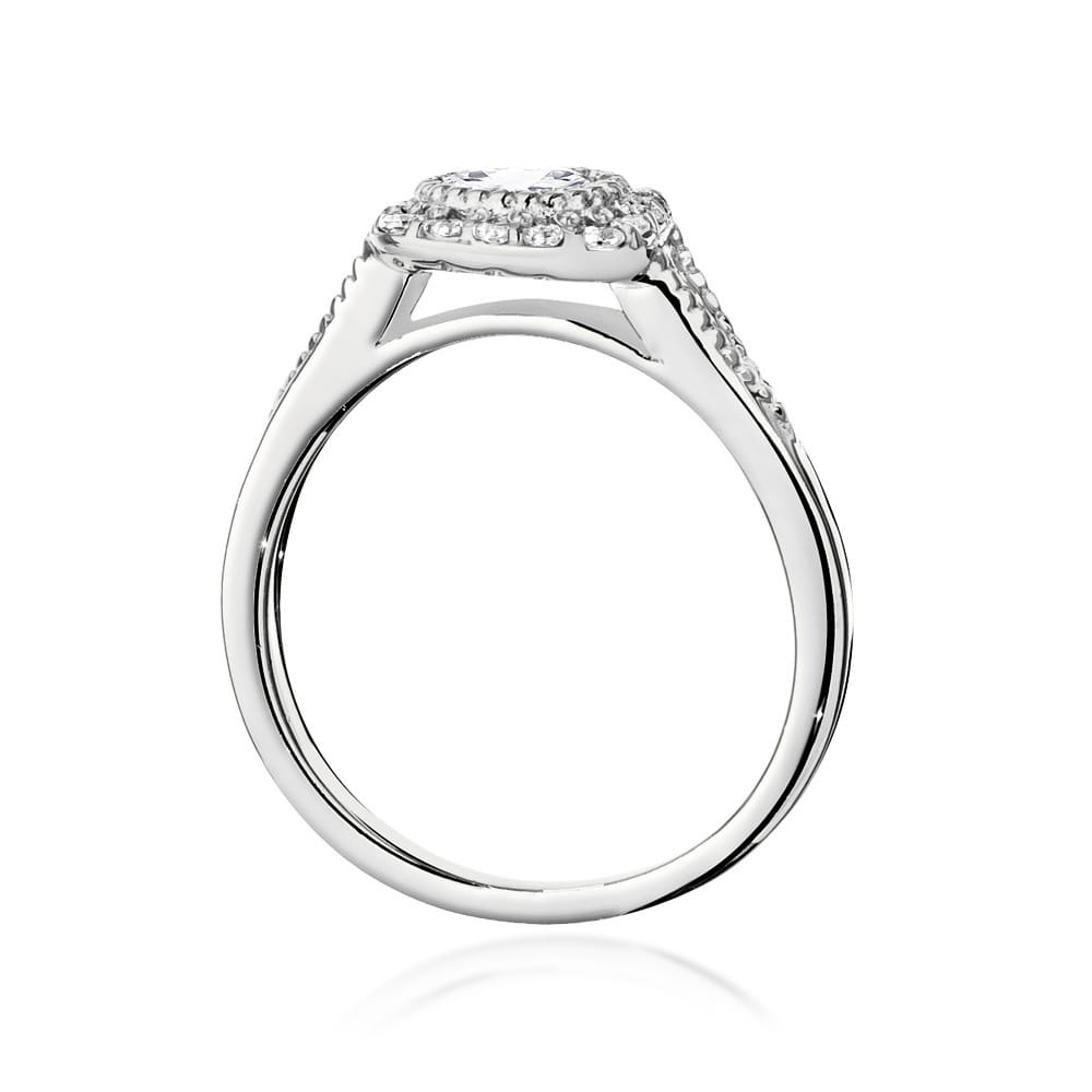 Gold Ring With Diamonds