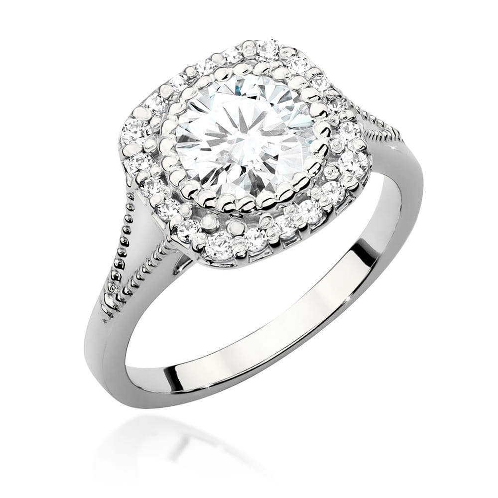 Gold Ring With Diamonds