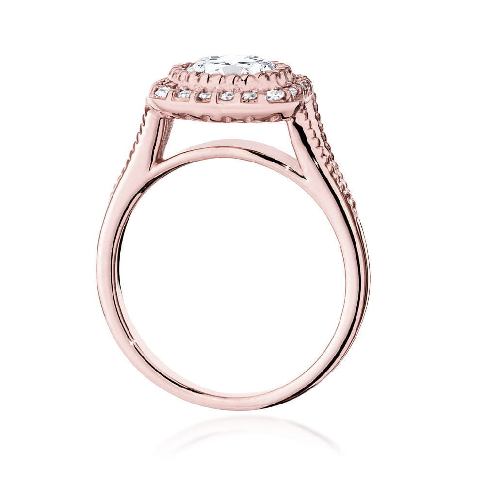 Gold Ring With Diamonds