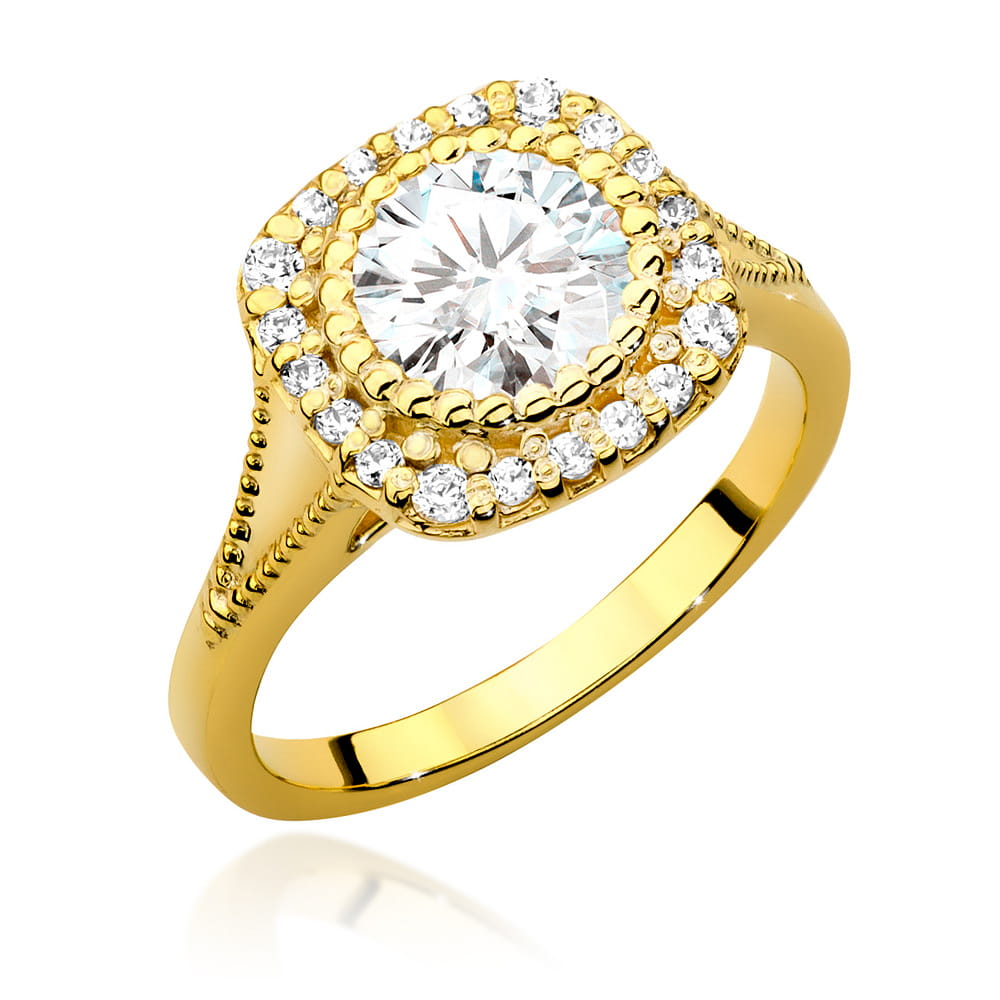 Gold Ring With Diamonds