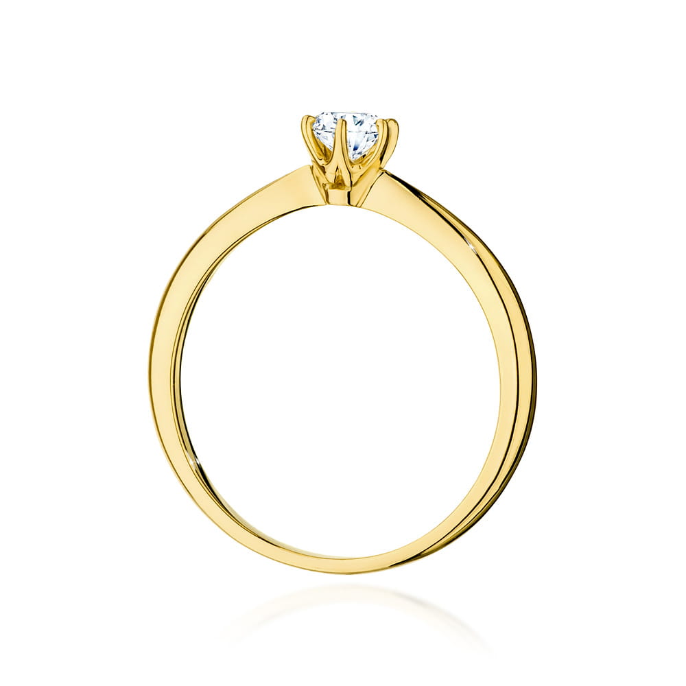Gold Ring With Diamond