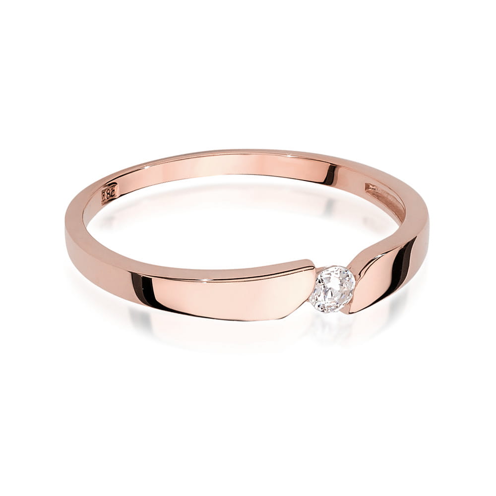 Gold Ring With Diamond