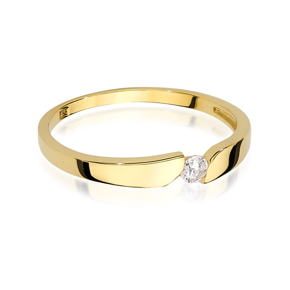 Gold Ring With Diamond