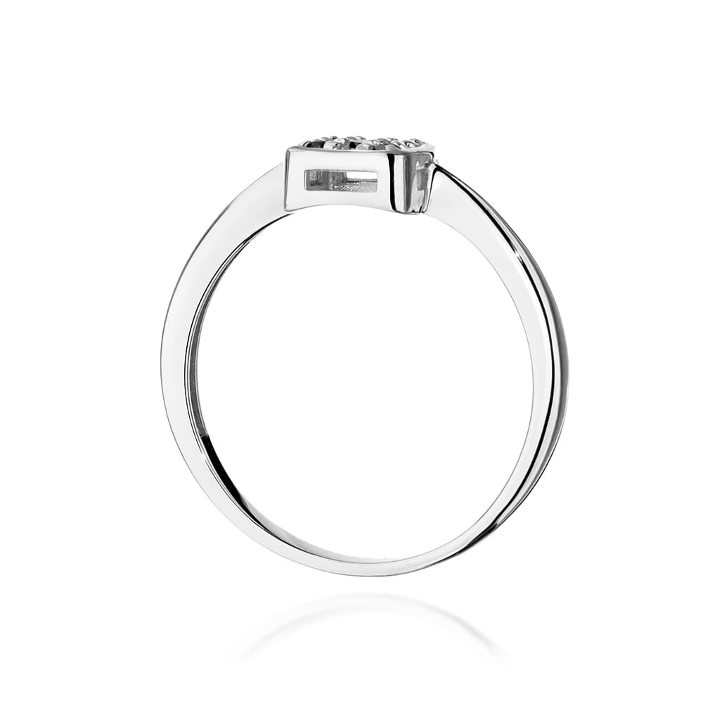 Gold Ring With Black And White Diamonds