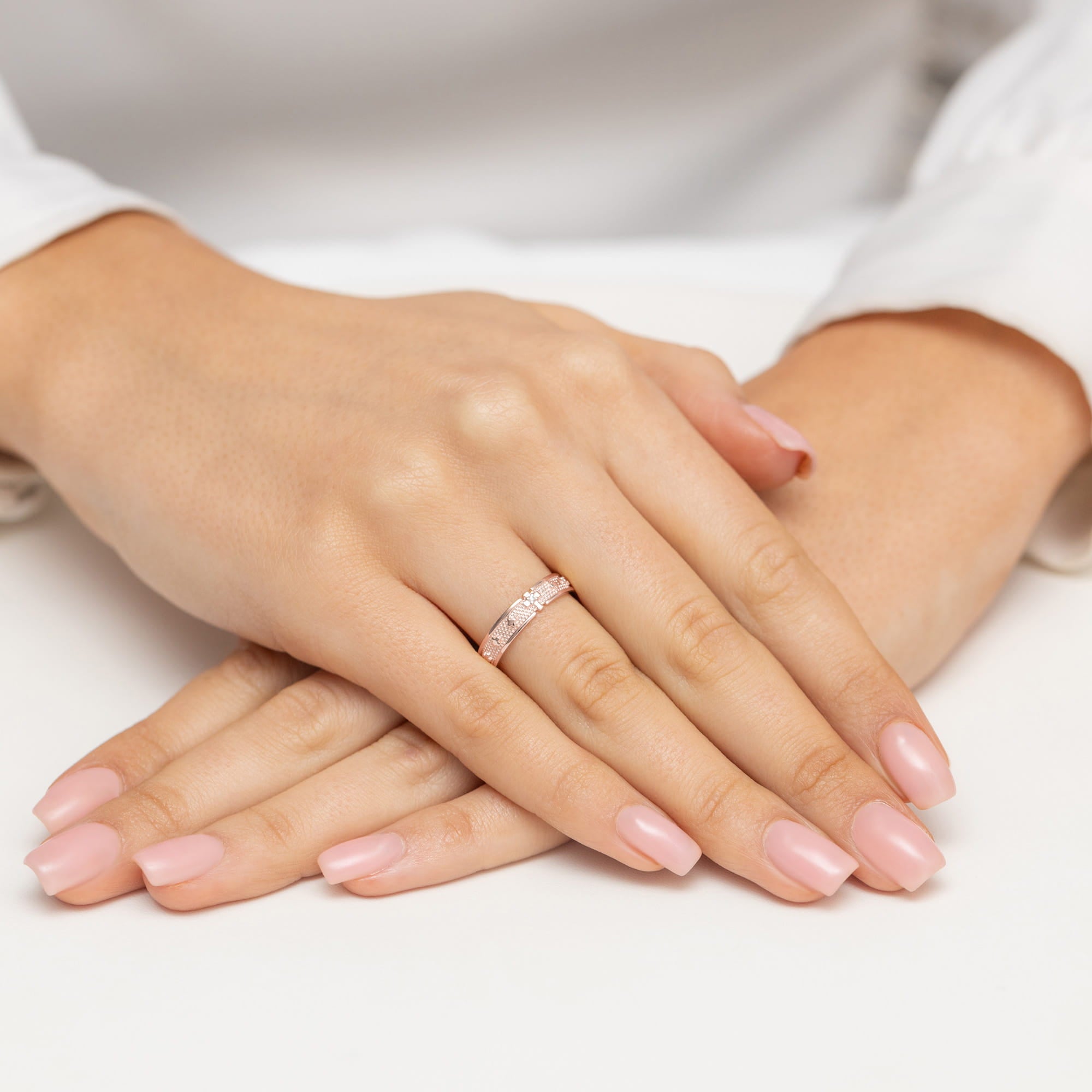 Auksinis Žiedas Su Deimantu