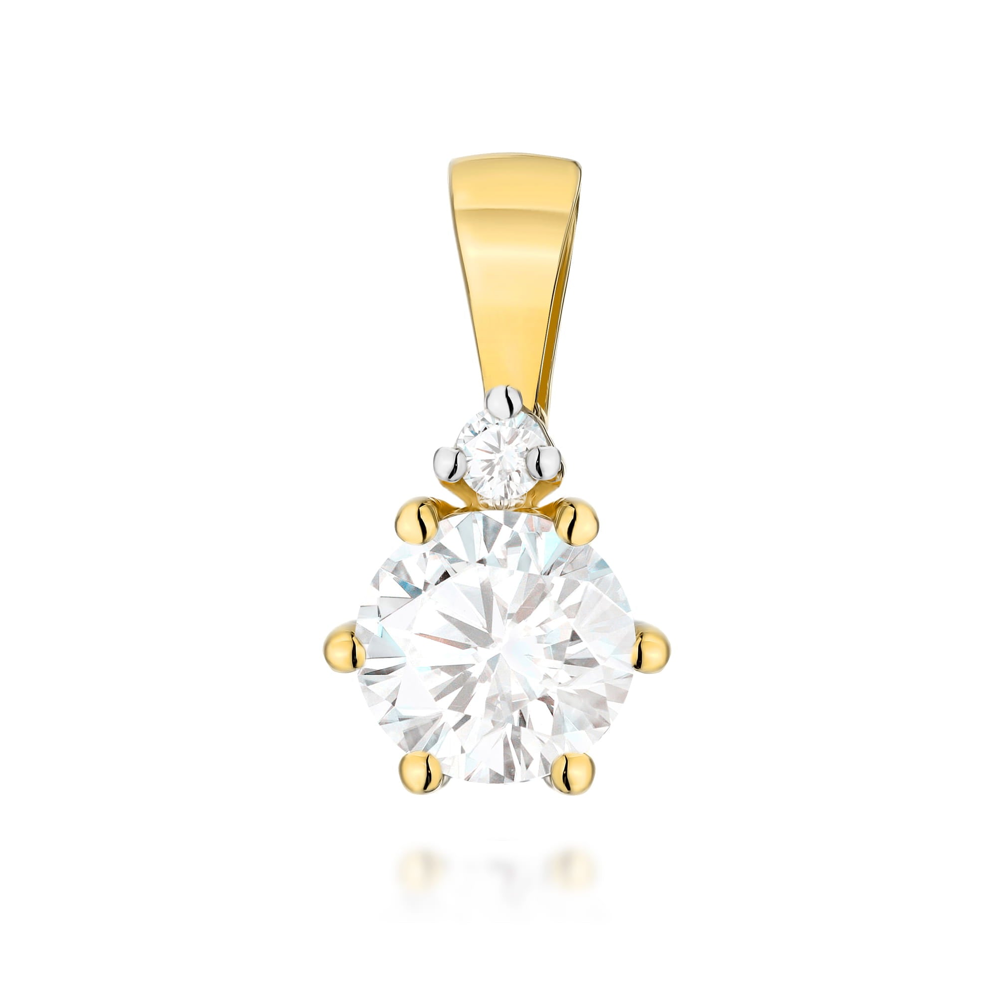 Gold Pendant With Lab-Grown Diamonds