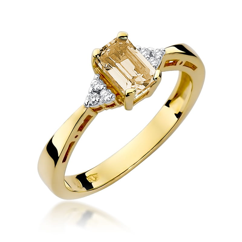 Gold Ring With Citrine And Diamonds