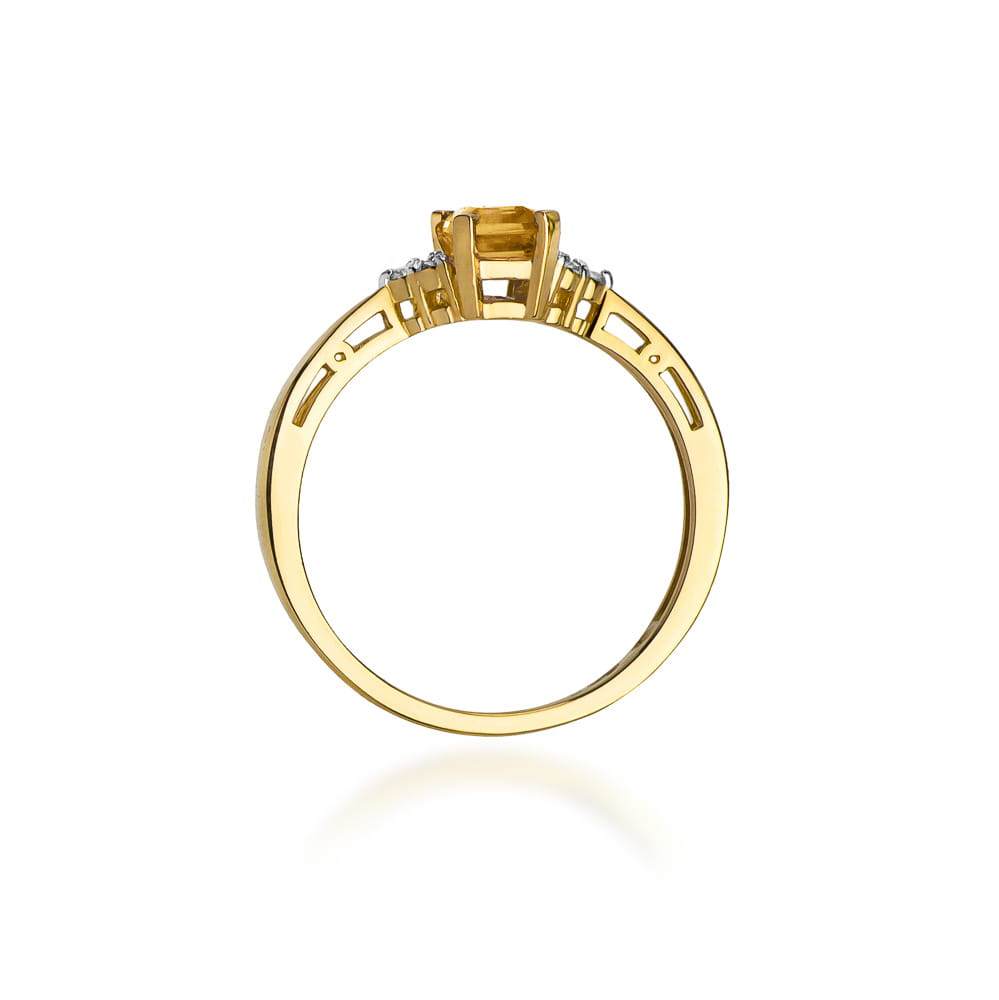 Gold Ring With Citrine And Diamonds