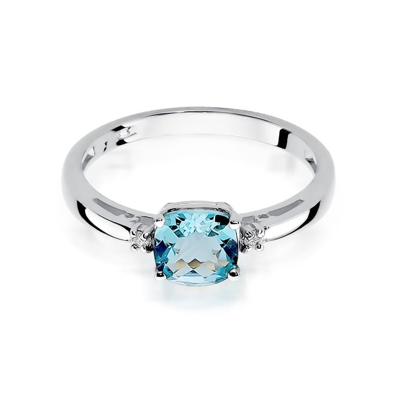 Gold Ring With Topaz And Diamonds
