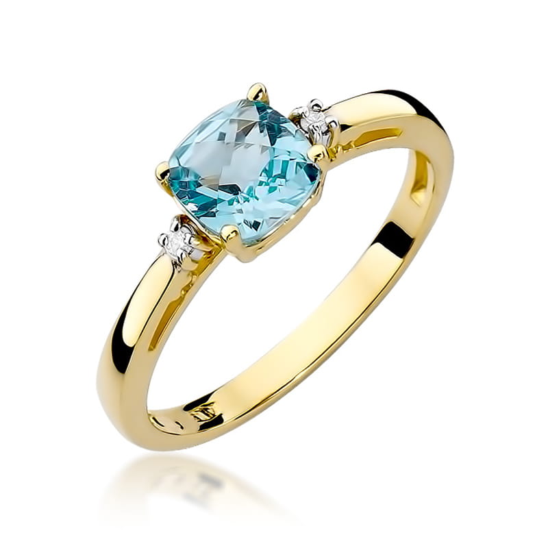 Gold Ring With Topaz And Diamonds