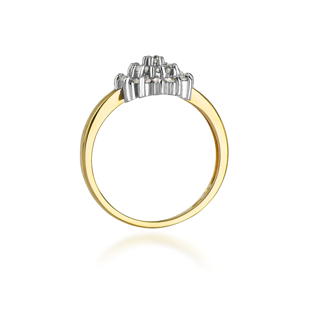 Gold Ring With Diamonds