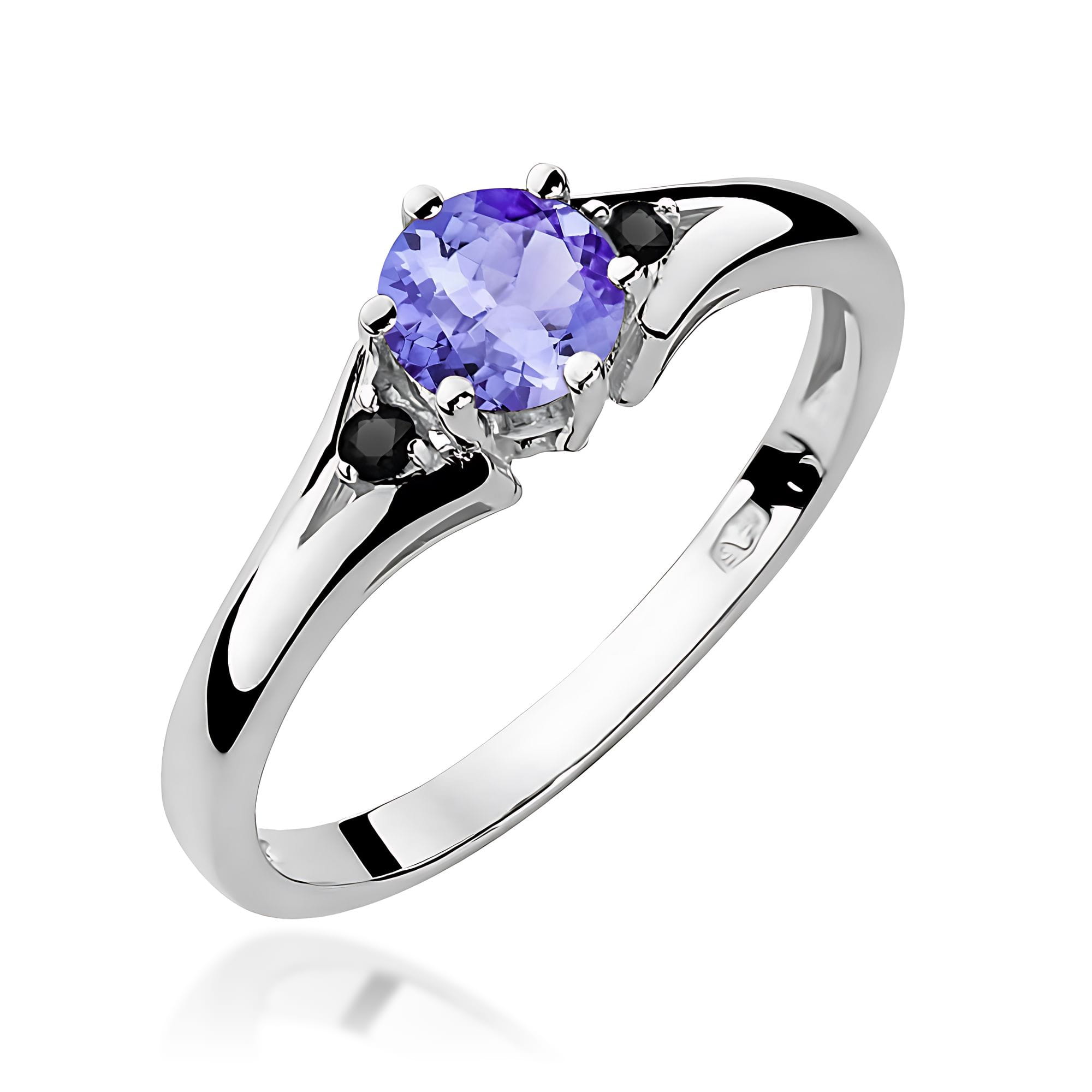 Gold Ring With Tanzanite And Black Diamonds