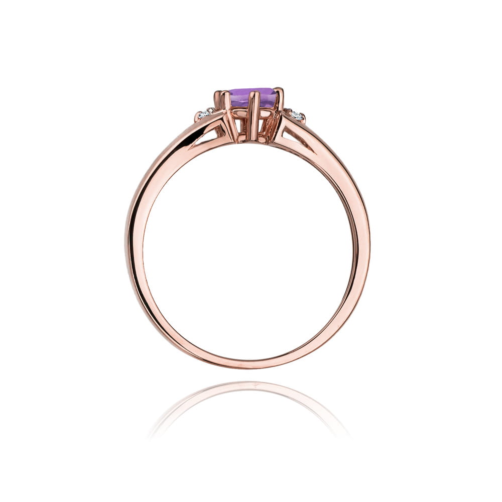 Gold Ring With Amethyst And Diamonds